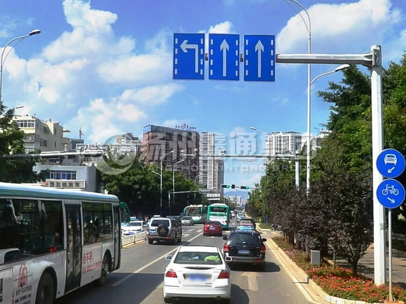 BZG-007，交通標(biāo)志桿，分道標(biāo)志桿