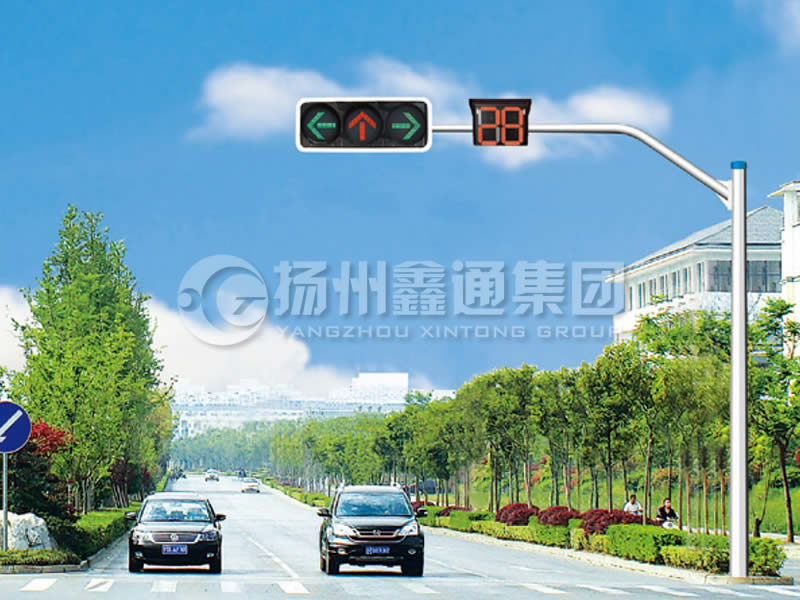 XHDG-008，八棱彎臂信號燈桿