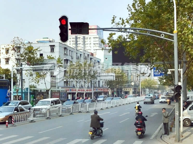 XHDG-015，A字臂信號(hào)燈桿