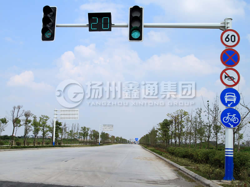 XHDG-036，八棱錐形信號燈桿